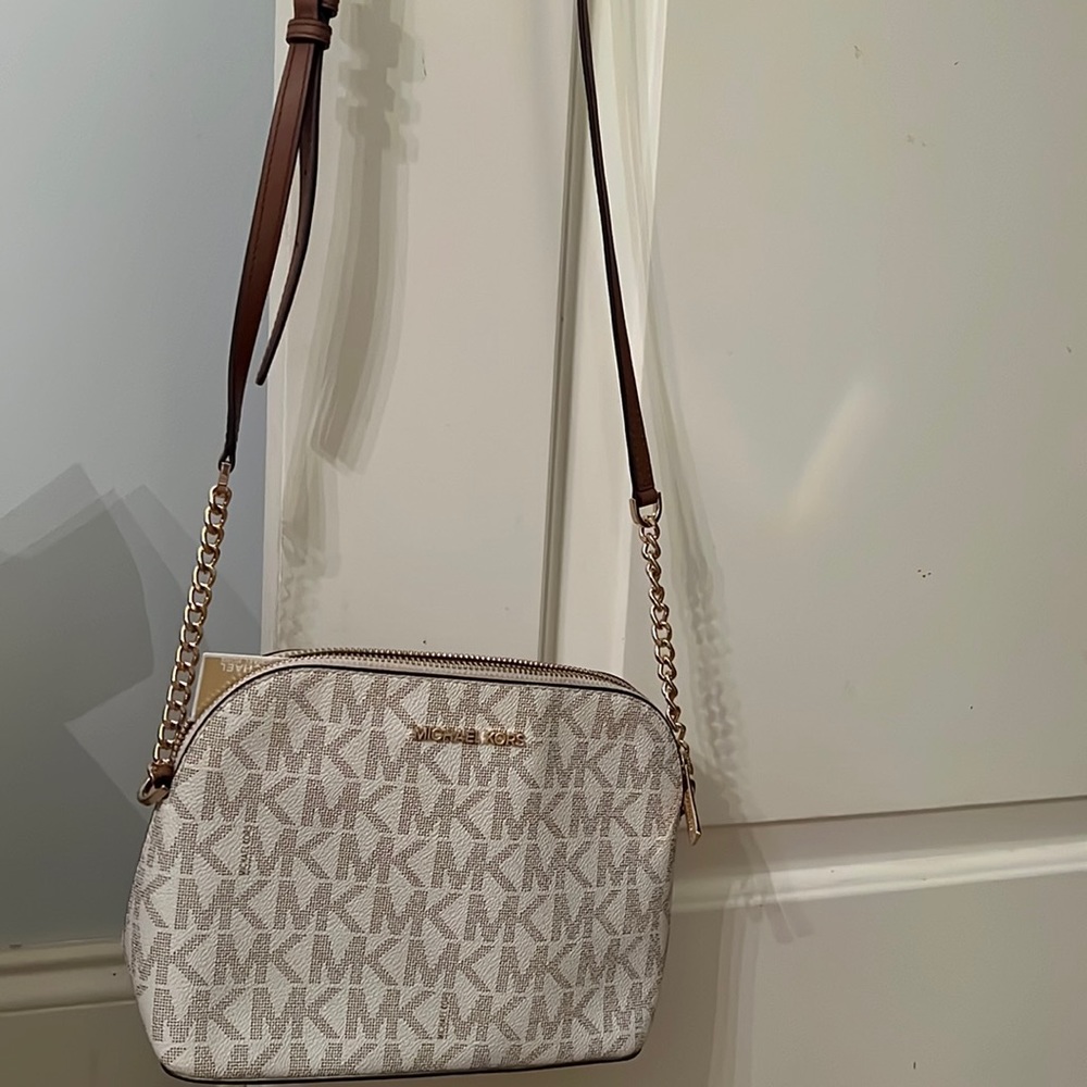 MK purse
